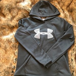 Under Armour sweatshirt